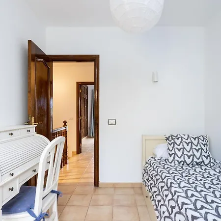 Home2book Sea Side Апартаменты *